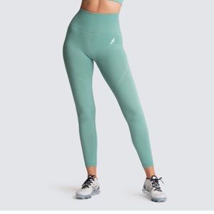 DOYOUEVEN LEGGINGS